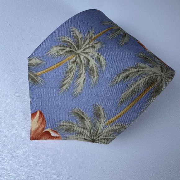 Tommy Bahama Mens Necktie Blue Palm Trees Floral Silk Business Casual Tie - Picture 1 of 6
